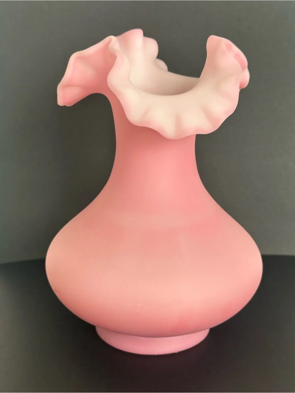 FENTON Pink Frosted Ruffled Glass Vase